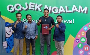 Gojek Malang Berikan Beasiswa Kuliah Sarjana dan Pascasarjana bagi Mitra