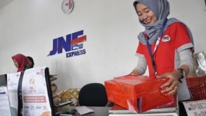 Dampak Banjir, Pengiriman Paket JNE dan J&T Terhambat