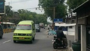 Bupati Gresik Inginkan Tarif Angkot Gratis untuk Umum
