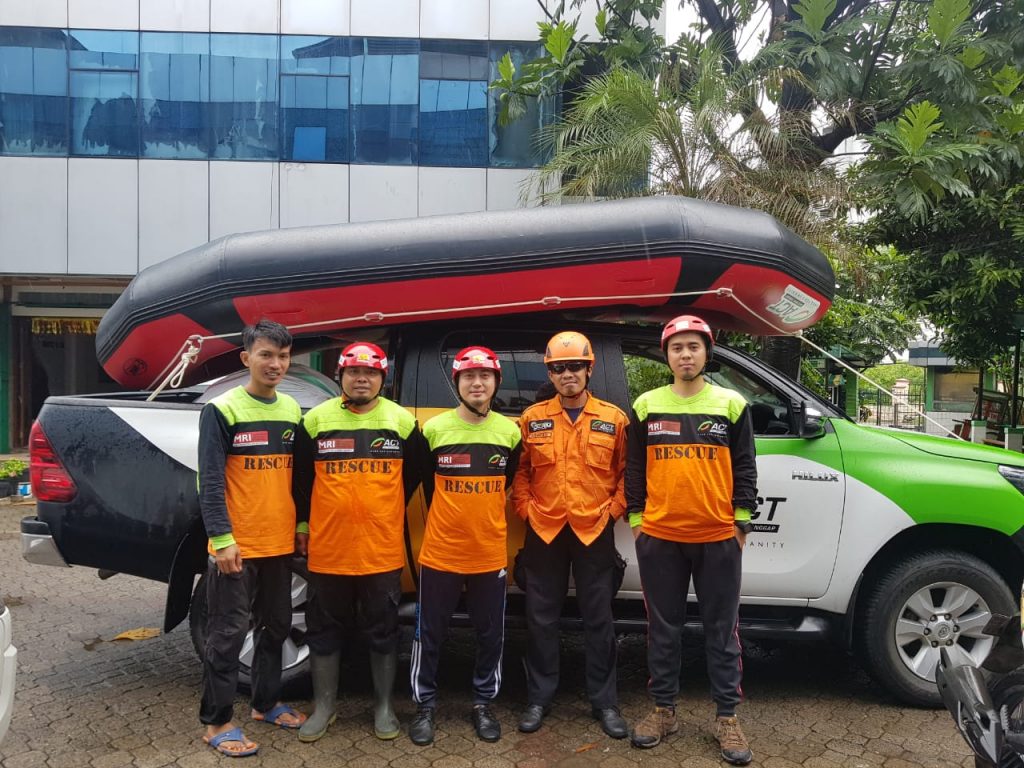 Tim Rescue ACT Siap Membantu Atasi Banjir
