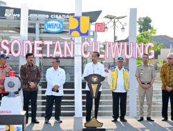 Presiden Joko Widodo Akan Evaluasi Semua Perwira TNI Buntut Kasus Kabasarnas