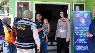 Distribusi Paket Gizi di Bululawang Malang untuk Menurunkan Angka Stunting