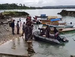 Tim SAR Gabungan Lakukan Pencarian 8 Nelayan Prigi yang Hilang di Pantai Gayasan Blitar