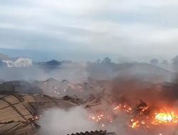 Pasar Leces Mengalami Kebakaran Akibat Korsleting Listrik, Kerugian Melebihi Rp 1,5 Miliar