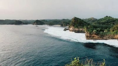 Destinasi Pantai yang Mengagumkan di Malang Selatan