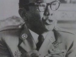 BUNG KARNO, PELANGI ITU