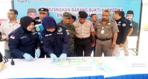 Sabu Seberat 5260,7 gram Dimusnahkan BNNP Jawa Timur