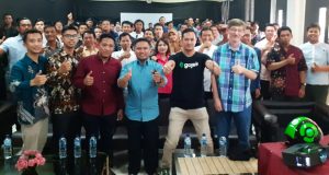 Program GO-IBMT Wujudkan Mimpi Mitra Gojek Menjadi Sarjana