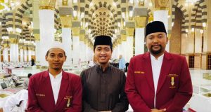 Pertemuan PC IMM Surabaya dan PPMI Arab Saudi di Kota Madinah