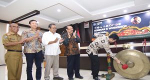 Wagub Jatim Emil Dardak Buka Munas Ke-10 IMIKI 2020 di Unesa