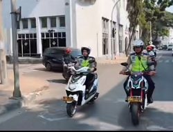 Pemilik Kendaraan Listrik Kini Bisa Mengisi Daya Gratis di Polrestabes Surabaya