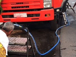 Desa Terpencil di Jombang Mendapat Bantuan Air Bersih dari Polisi