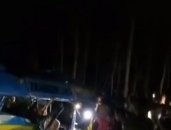 Elf Tertabrak Kereta Api Probowangi di Lumajang, 11 Orang Meninggal