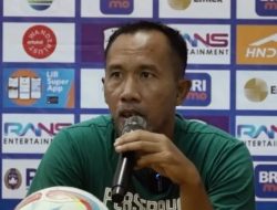 Prestasi Merebut Satu Poin: Apresiasi Uston Nawawi untuk Kinerja Persebaya Surabaya di Markas RANS Nusantara