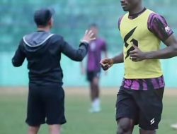 Ichaka Diarra Resmi Berpisah dengan Arema FC