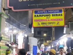 Tiga Generasi Pedagang Kaki Lima di Kawasan Wisata Religi Sunan Ampel Surabaya