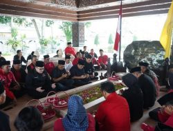 Pramono Anung Pimpin Ziarah Hari Lahir Bung Karno di Blitar Menggantikan Megawati