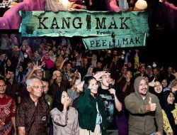 Film ‘Kang Mak From Pee Mak’ Tembus 4,2 Juta Penonton, Pemain Gelar Nonton Bareng dengan Anak-anak Tunarungu